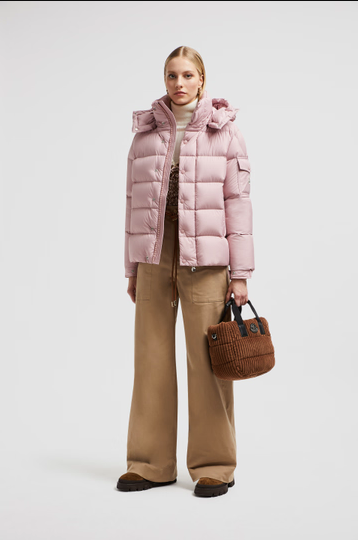 Moncler Maya 70 Piumino corto con cappuccio