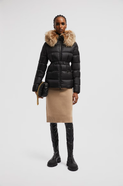 Piumino corto in shearling con cappuccio Boed