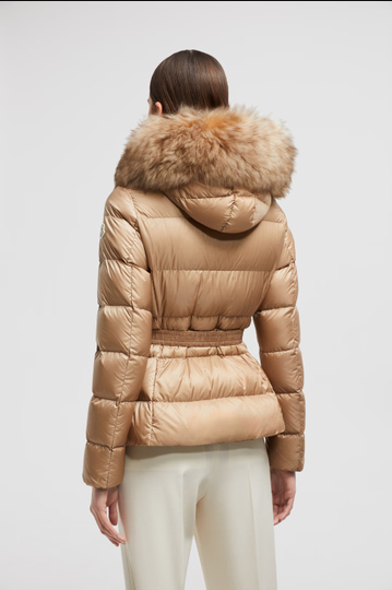 Piumino corto in shearling con cappuccio Boed